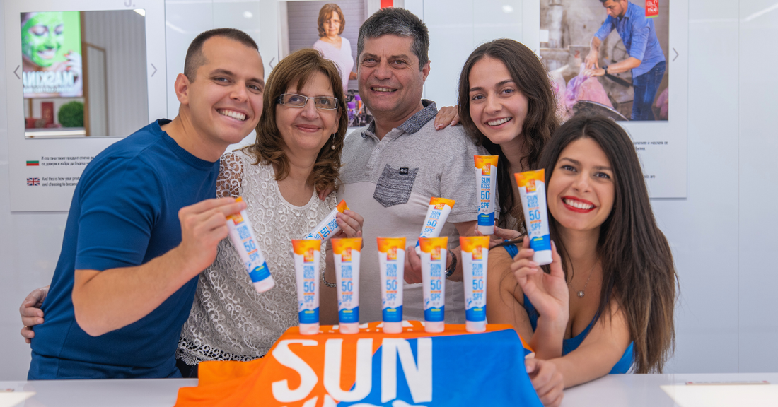 Nieuwe natuurlijke zonnebrandcrème voor gezicht en lichaam SPF50+ met biologische witte den