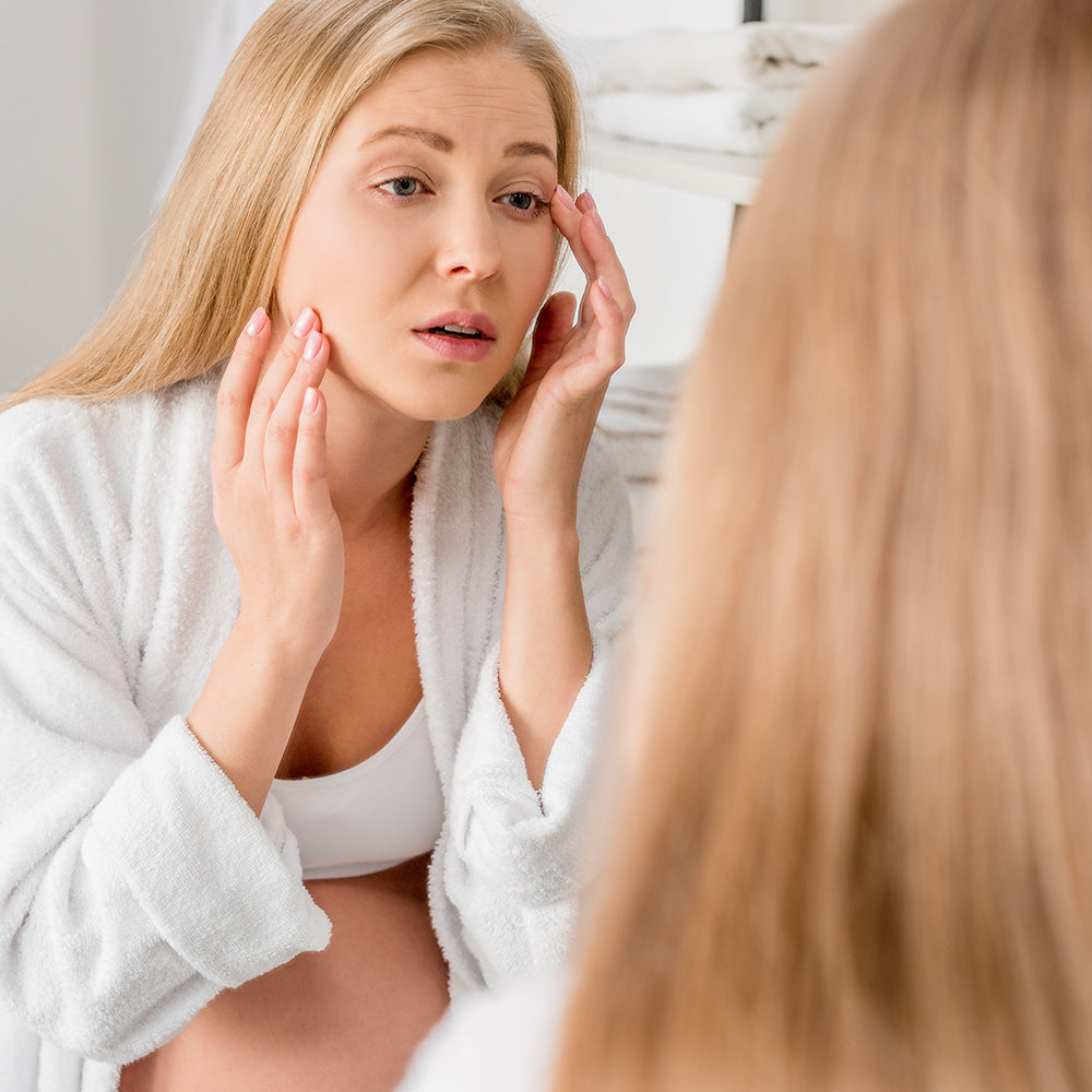 Zachte natuurlijke verzorging bij acne tijdens de zwangerschap van InaEssentials